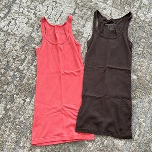 Set of 2 tank tops pink and brown size small
